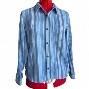 LL Bean Blue Striped Cotton Gauze Button Up Shirt With Front Pockets Size Small